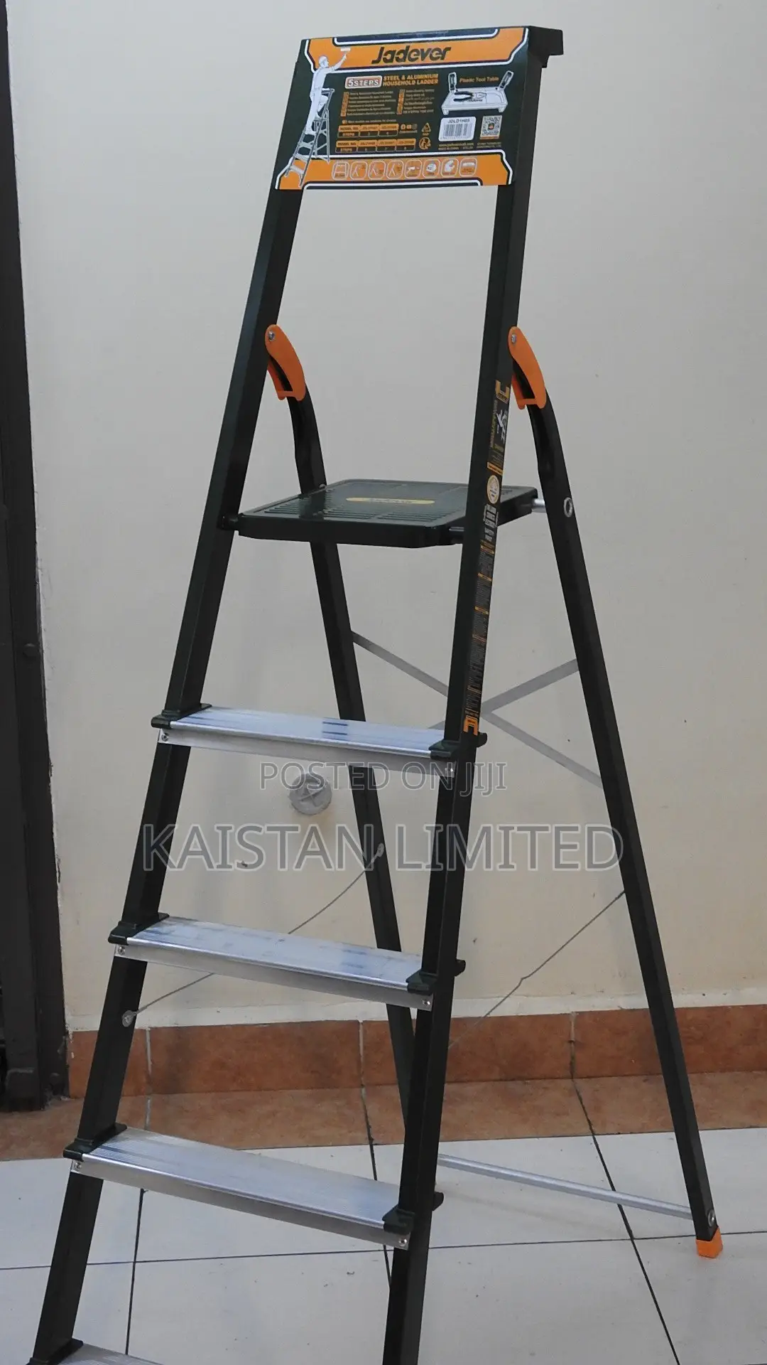 Jadever 4-Step Steel Ladder With Tool Tray JDLD1H04