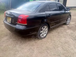 Toyota Avensis 2005 Black