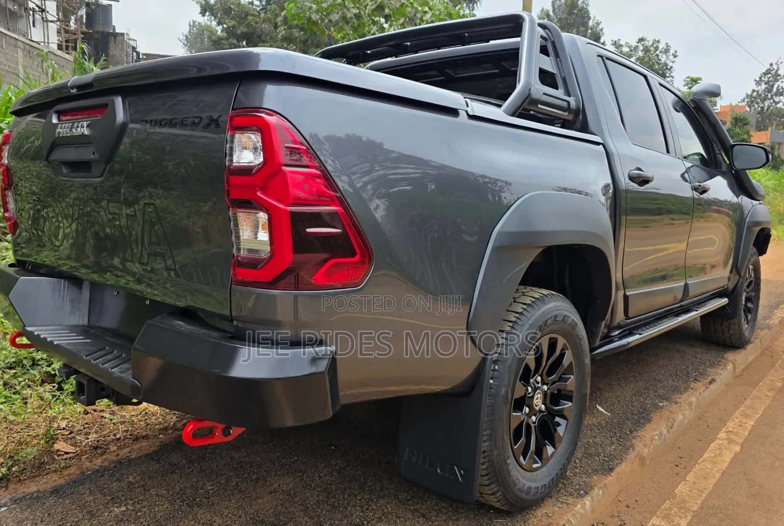 Toyota Hilux 2020 Gray