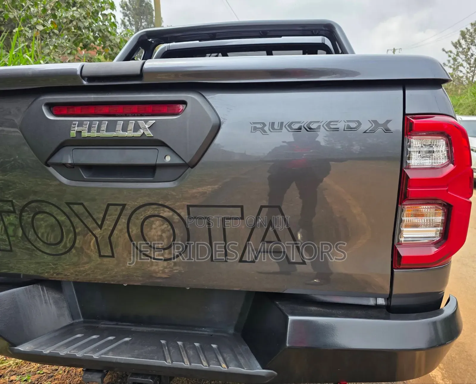 Toyota Hilux 2020 Gray