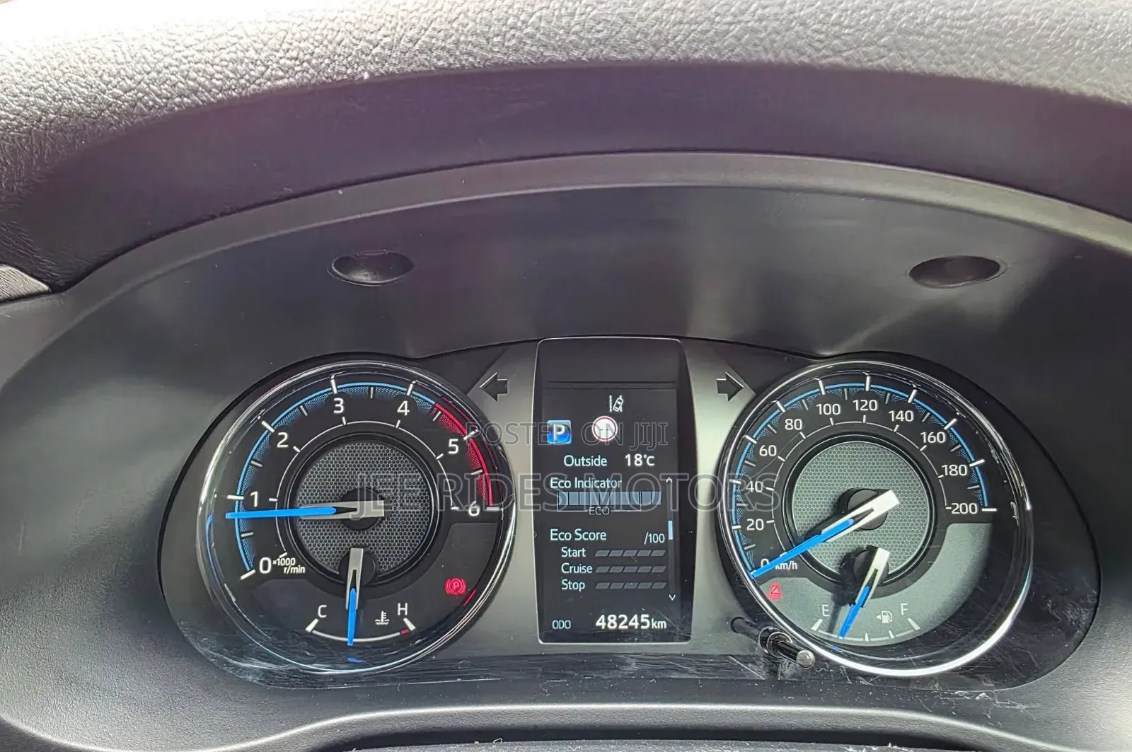 Toyota Hilux 2020 Gray