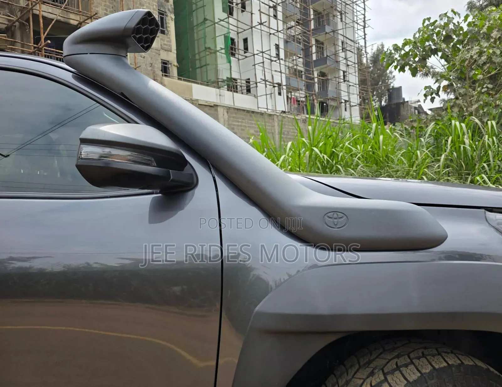 Toyota Hilux 2020 Gray