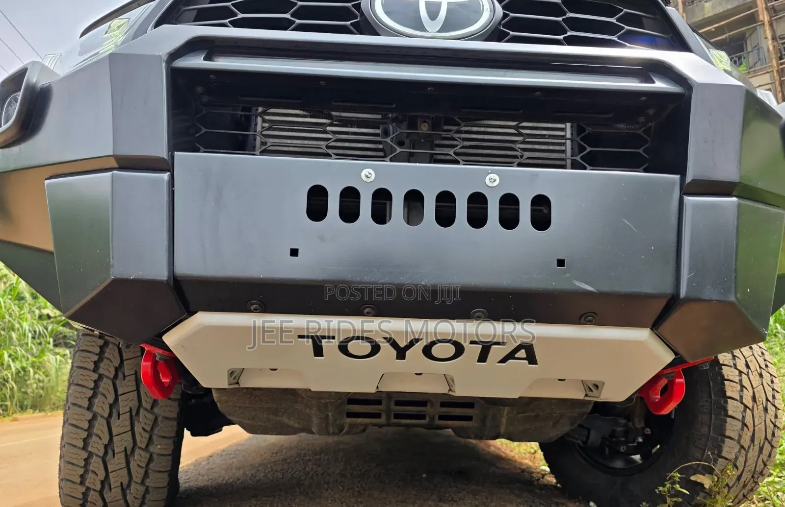 Toyota Hilux 2020 Gray