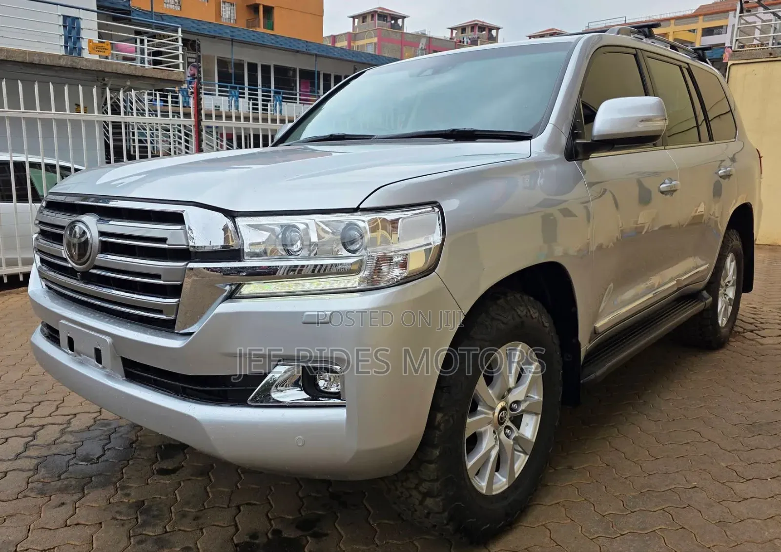 Toyota Land Cruiser 2019 Silver