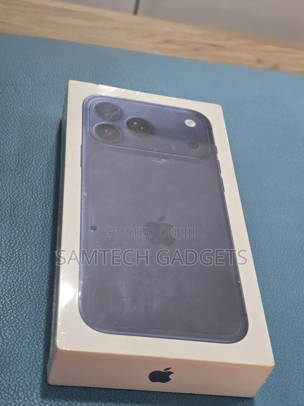 New Apple iPhone 17 Pro Max 512 GB Blue