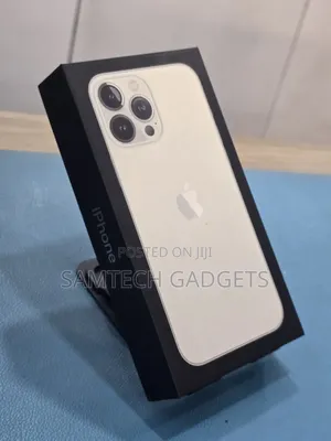New Apple iPhone 13 Pro Max 256 GB Silver