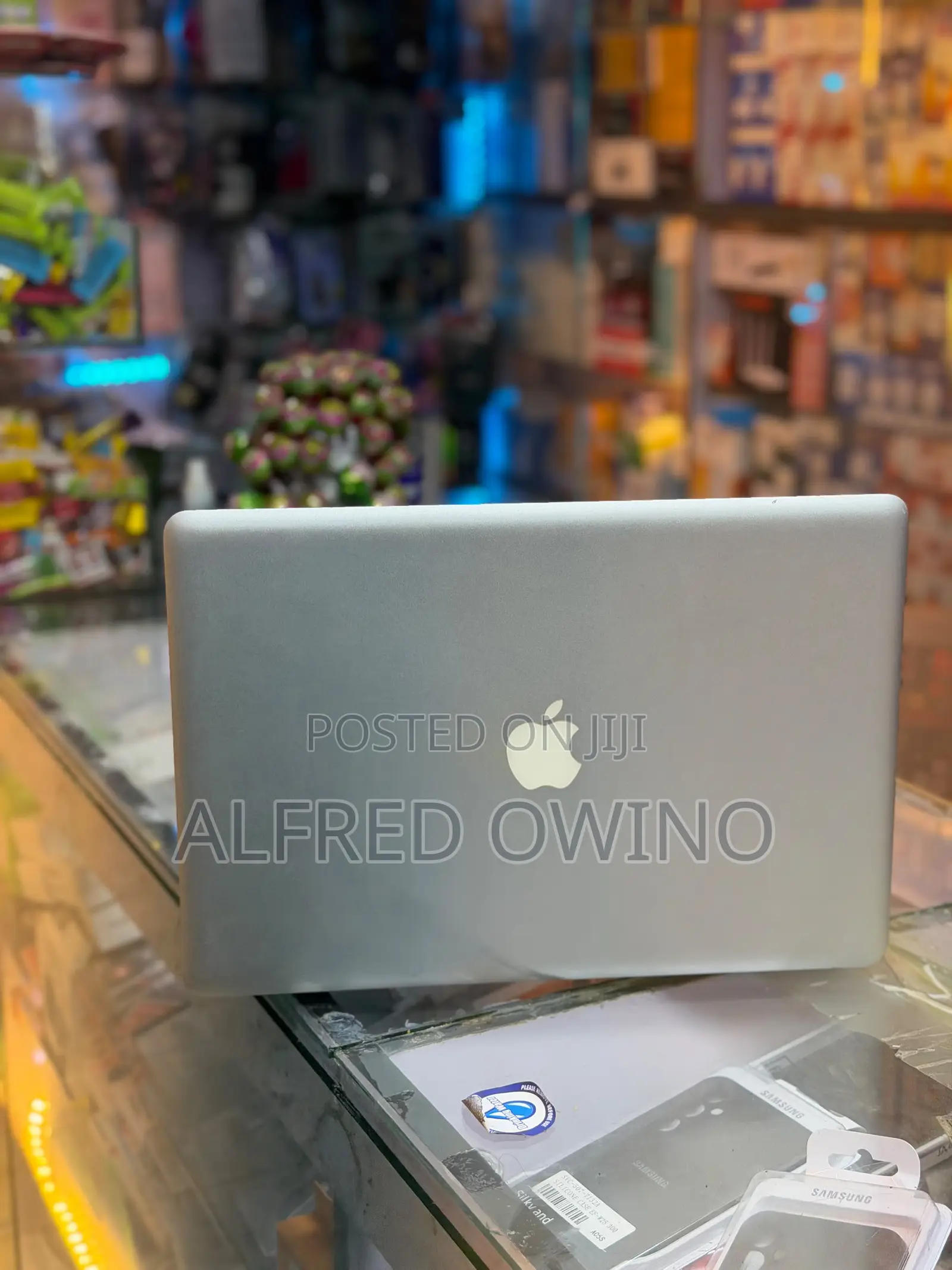 Laptop Apple MacBook Pro 2015 8GB Intel Core i7 HDD+SSD 512GB