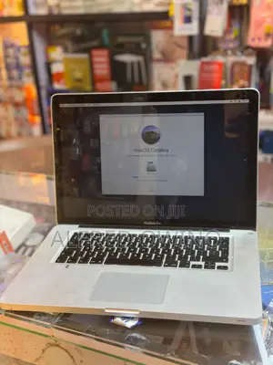 Laptop Apple MacBook Pro 2015 8GB Intel Core i7 HDD+SSD 512GB