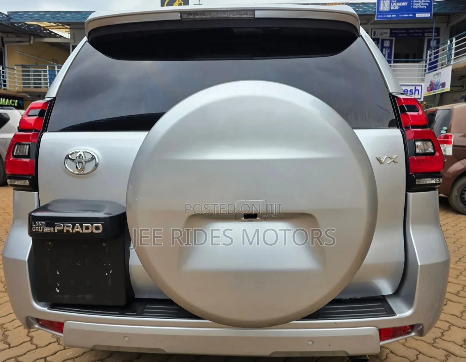 Toyota Land Cruiser Prado 2018 Silver