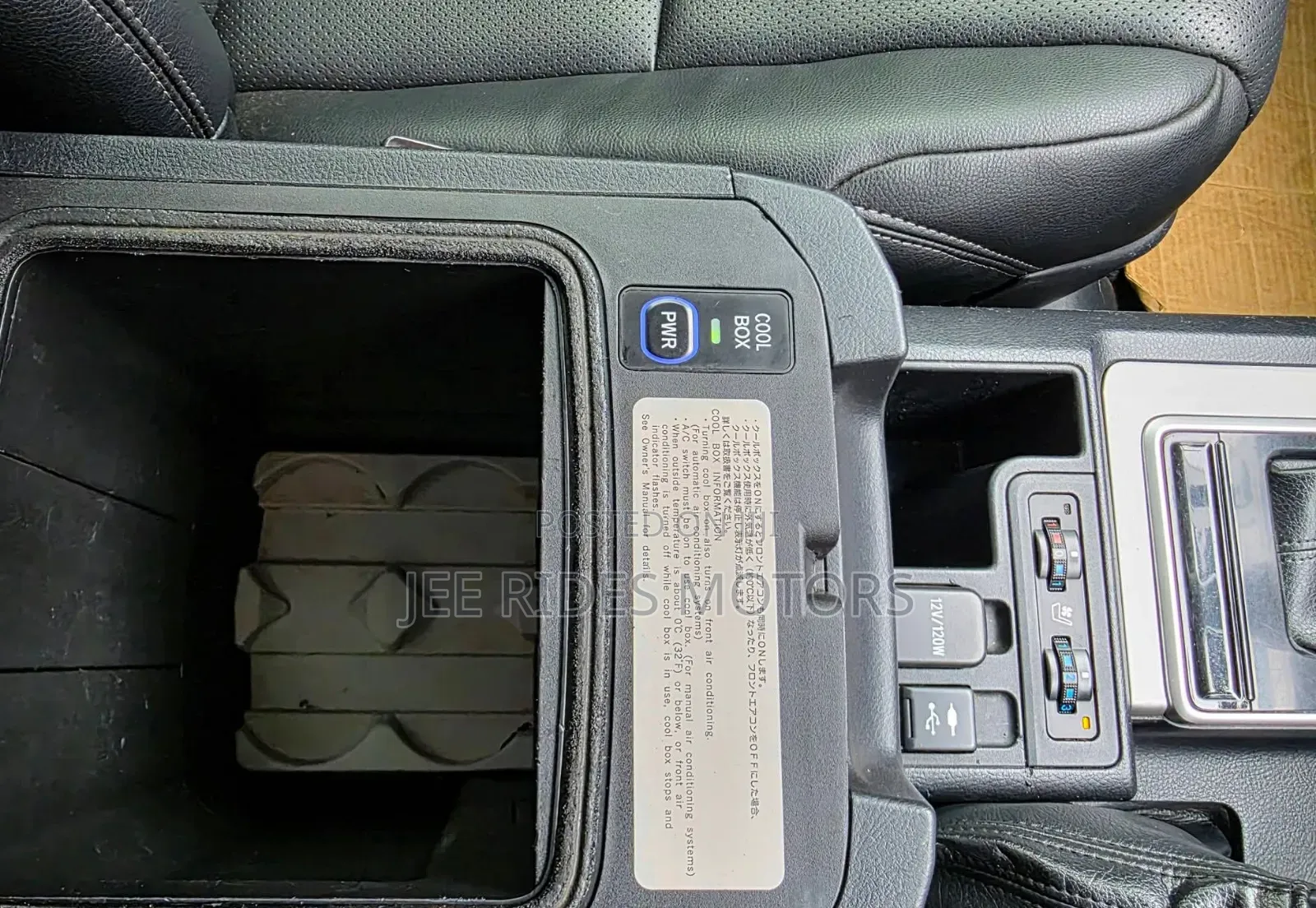 Toyota Land Cruiser Prado 2018 Silver