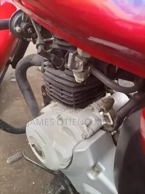 Bajaj Boxer 150 UG 2025 Black