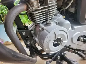 Bajaj Boxer 150 UG 2025 Black
