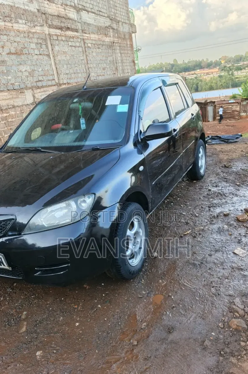 Mazda Demio 2004 Black