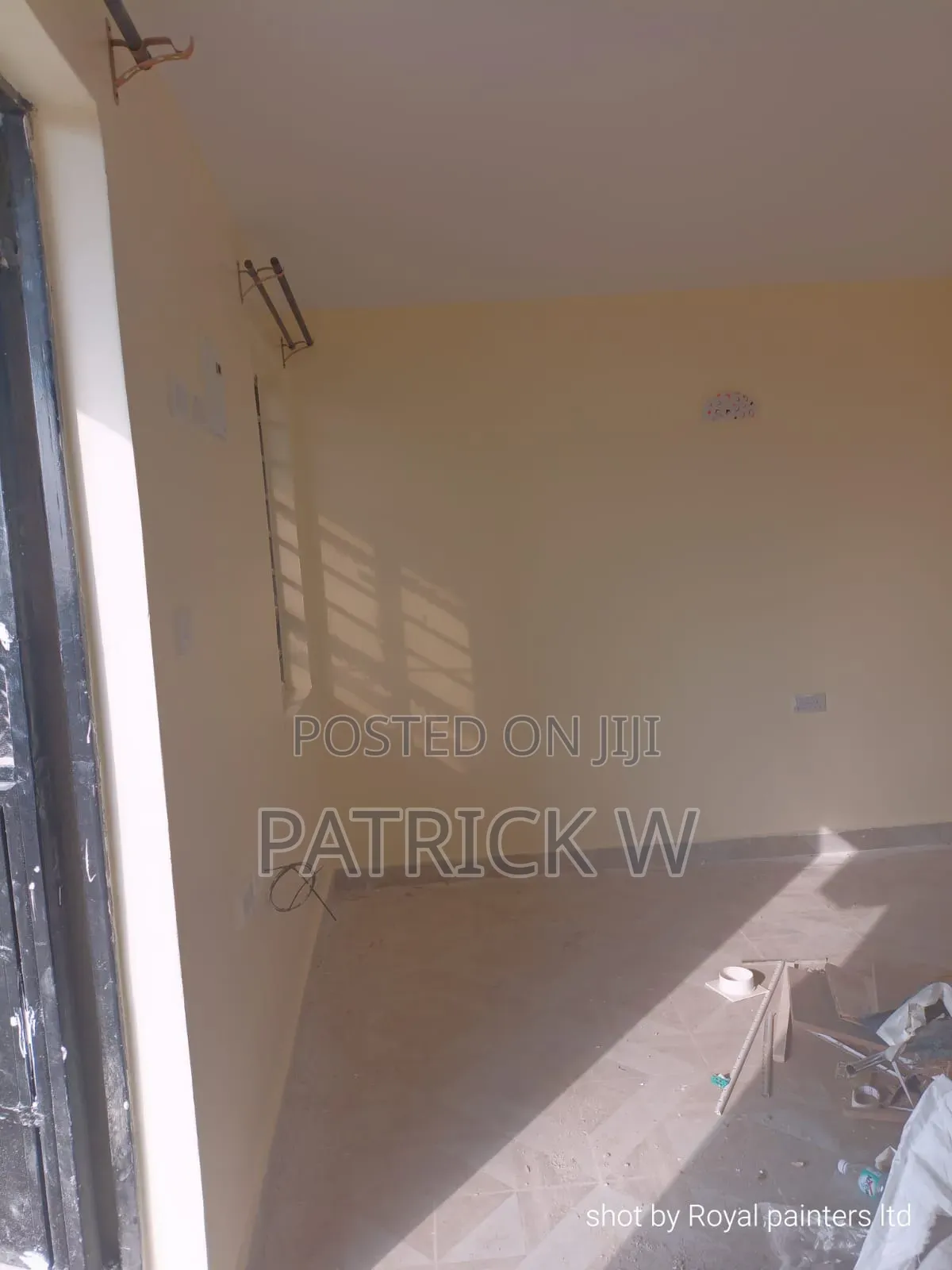 1bdrm Bedsitter in Haven'S Court, Complex Utawala for rent
