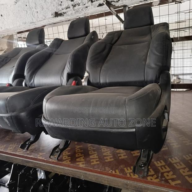 Prado Land Cluiser Seats - main view