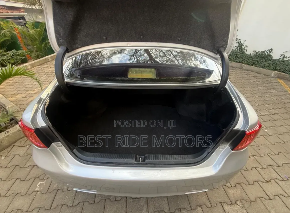 Toyota Mark X 2011 Silver