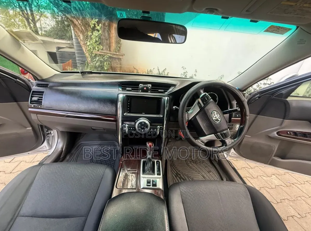 Toyota Mark X 2011 Silver