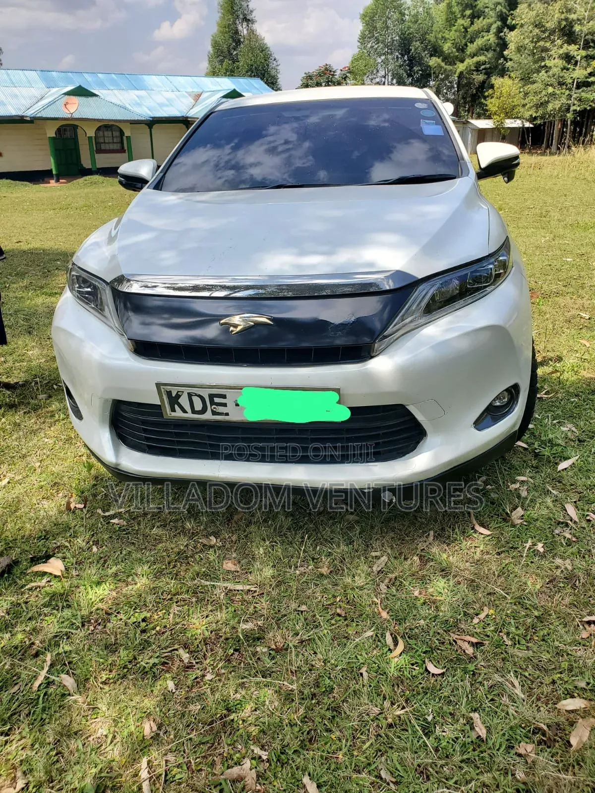 Toyota Harrier 2018 White