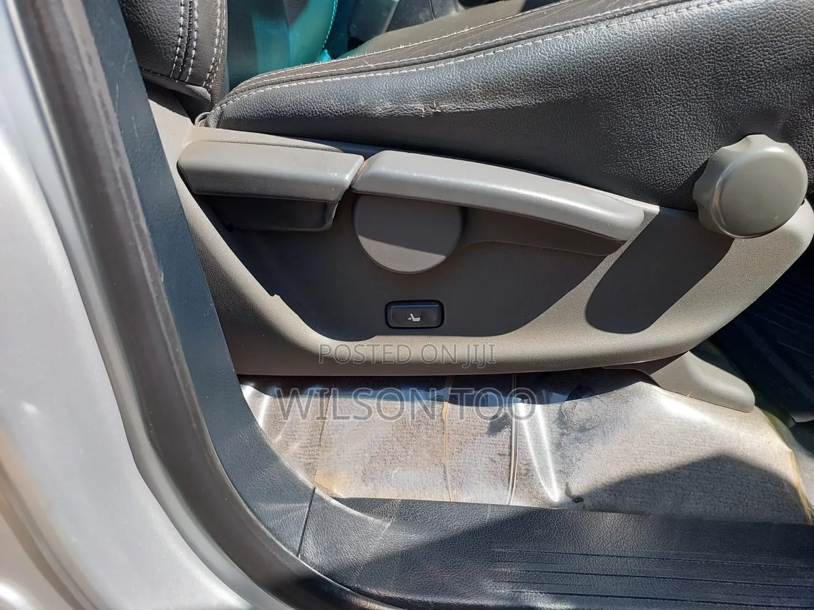 Toyota Land Cruiser Prado 2009 Silver