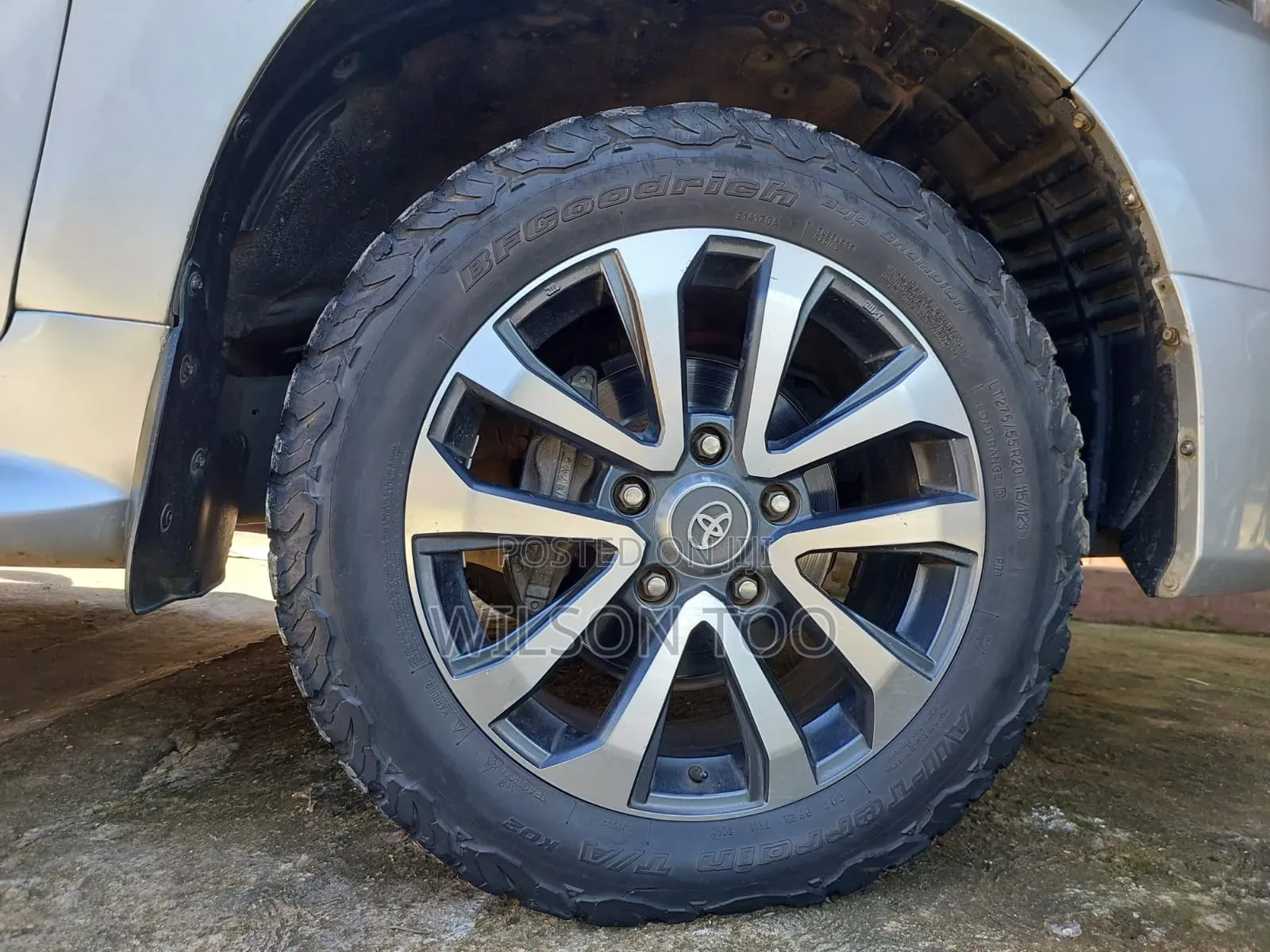 Toyota Land Cruiser Prado 2009 Silver