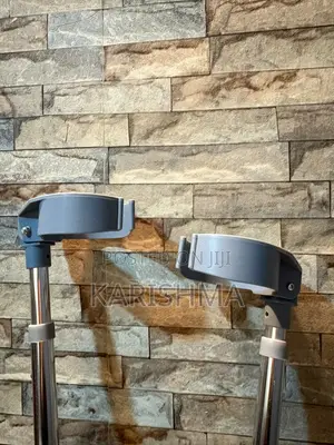 Medex Adjustable Elbow Crutches (Pair) – Excellent Condition