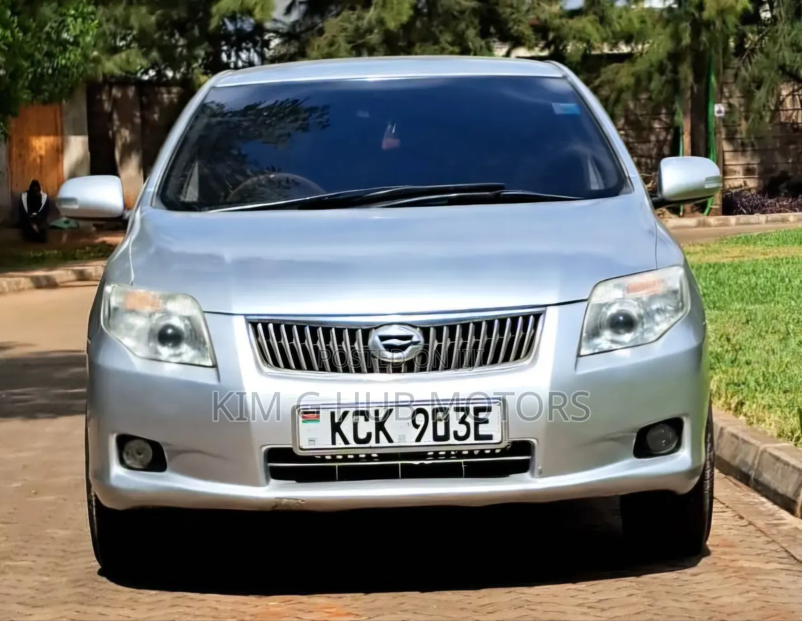 Toyota Axio 2009 Silver