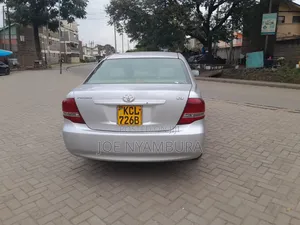 Toyota Axio 2010 Silver