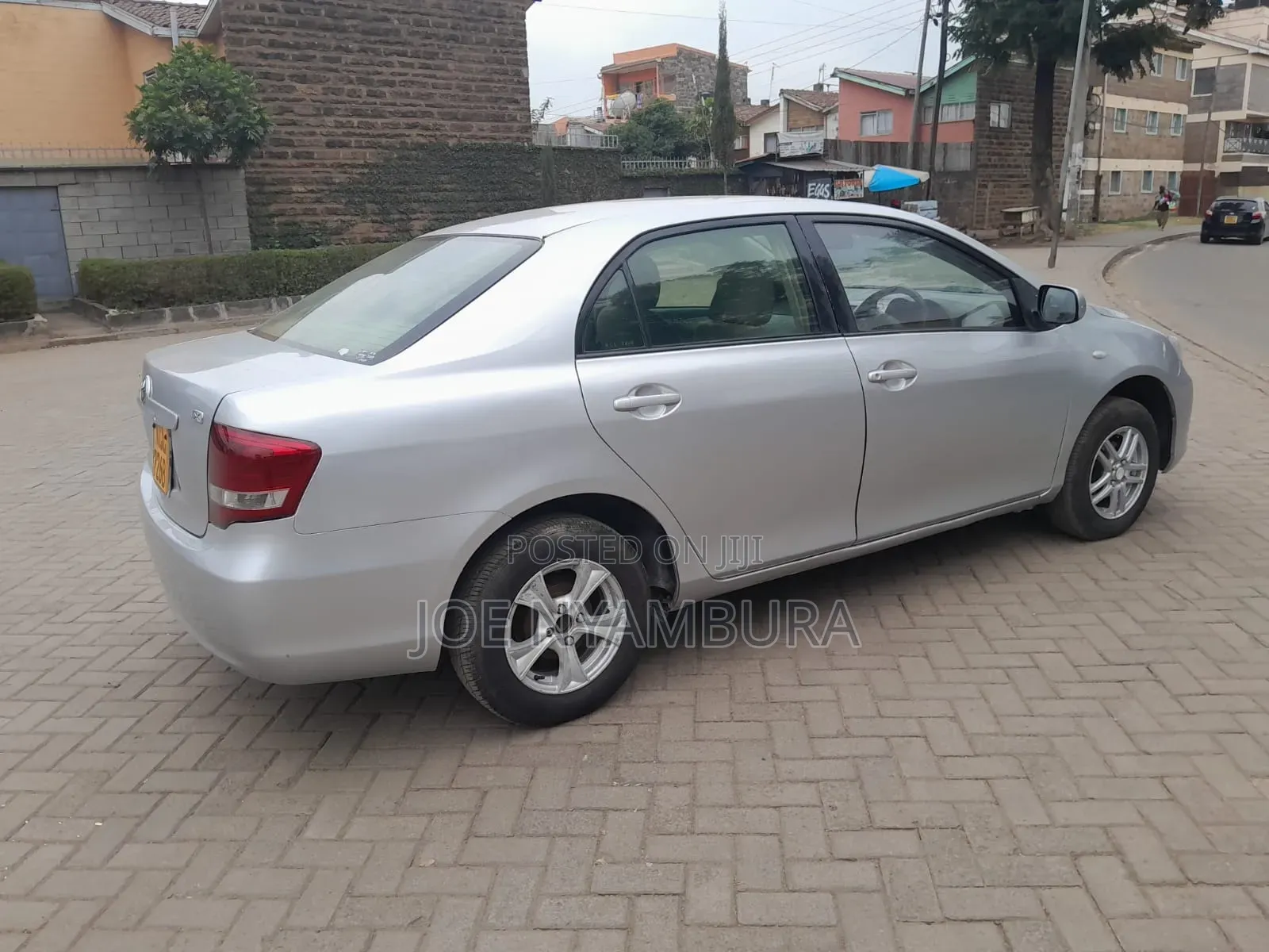 Toyota Axio 2010 Silver