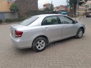 Toyota Axio 2010 Silver