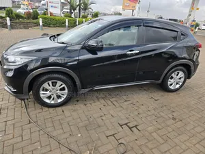 Honda Vezel 2018 Black