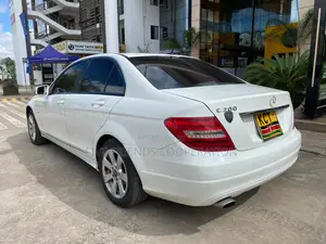 Mercedes-Benz C200 2011 White