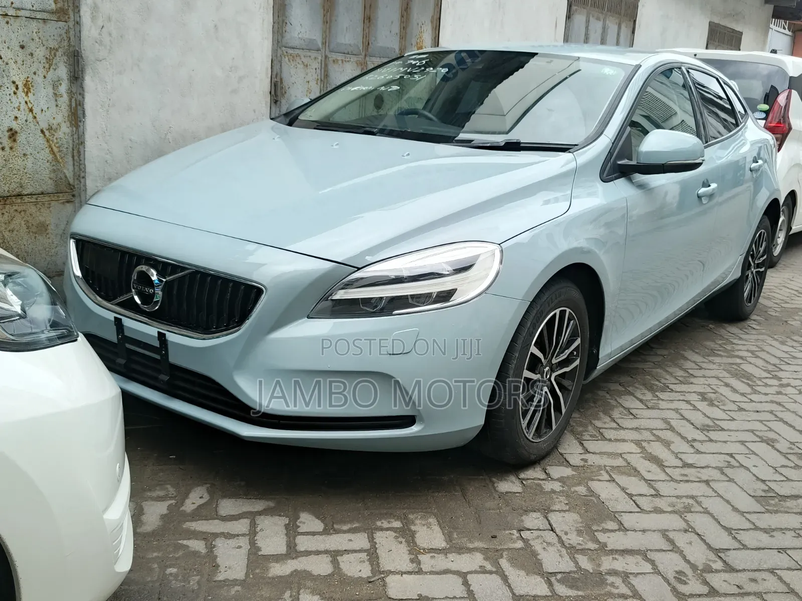 Volvo V40 2019