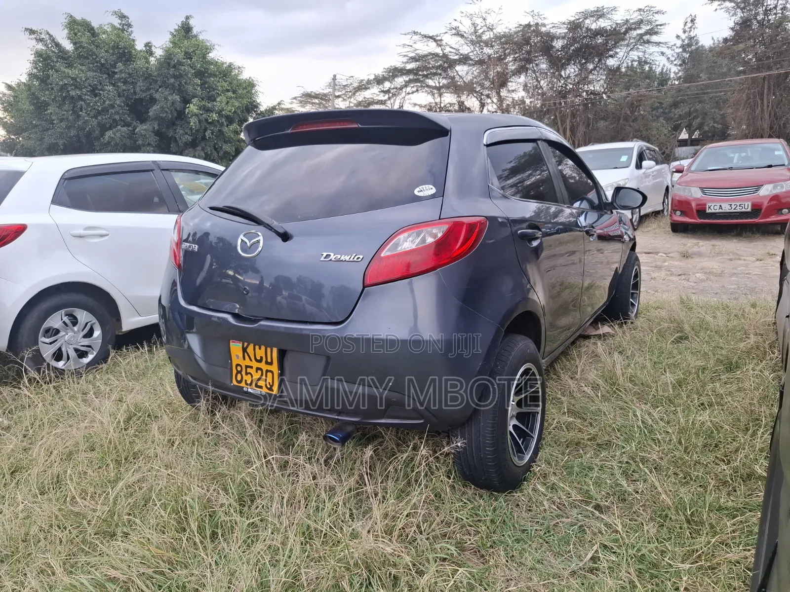 Mazda Demio 2009 Gray
