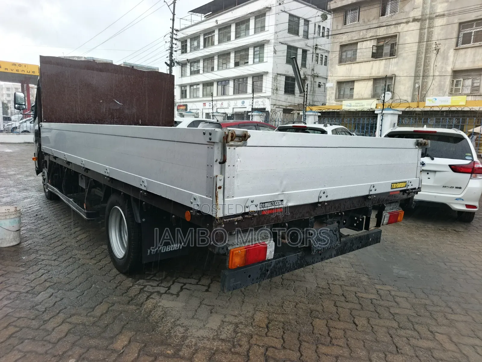 Hino Dutro