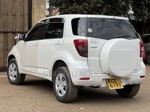 Toyota Rush 1.5 AWD 2008 White