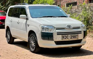 Toyota Succeed SV Premium 2016 Pearl