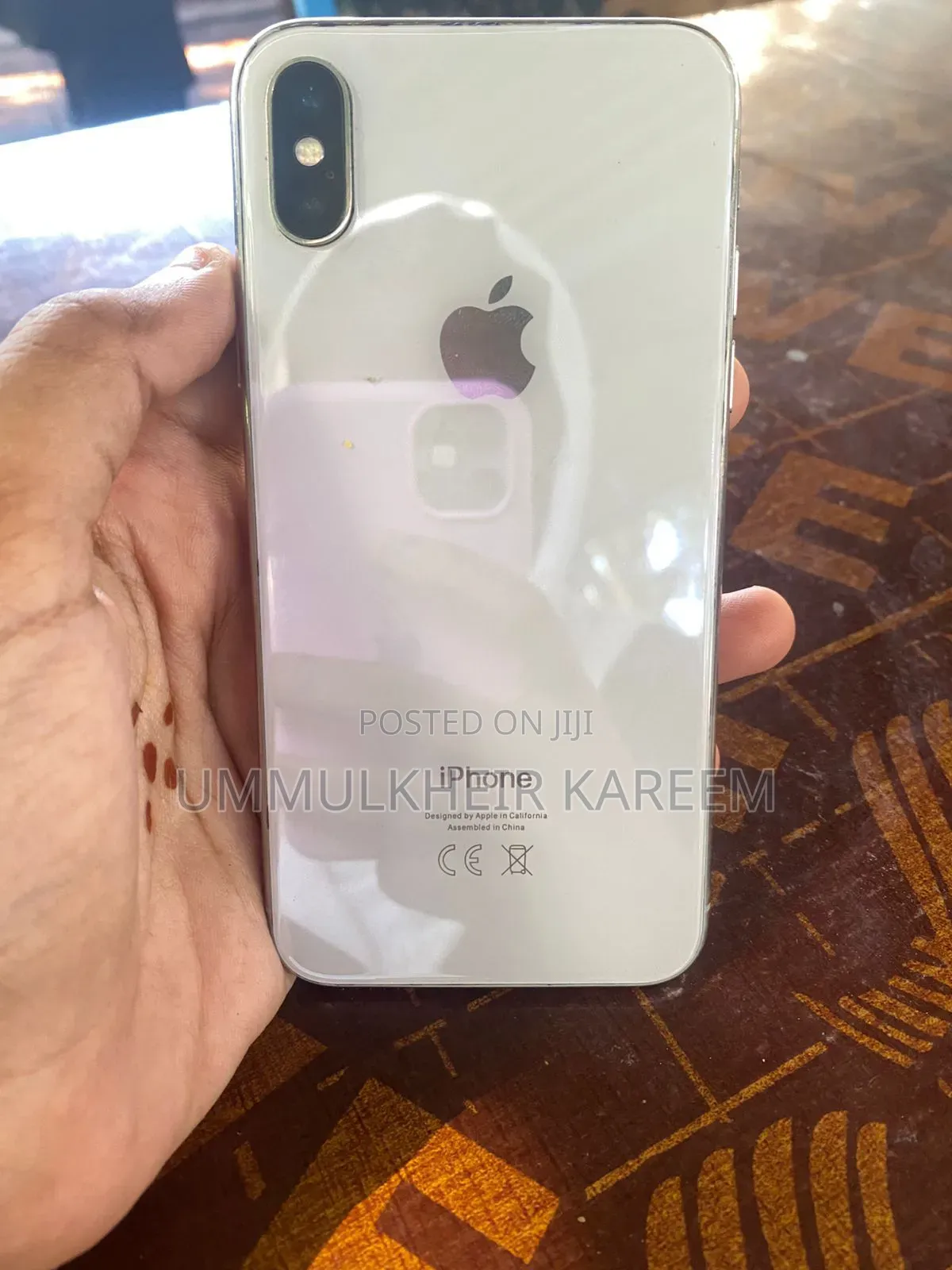 Apple iPhone X 64 GB White