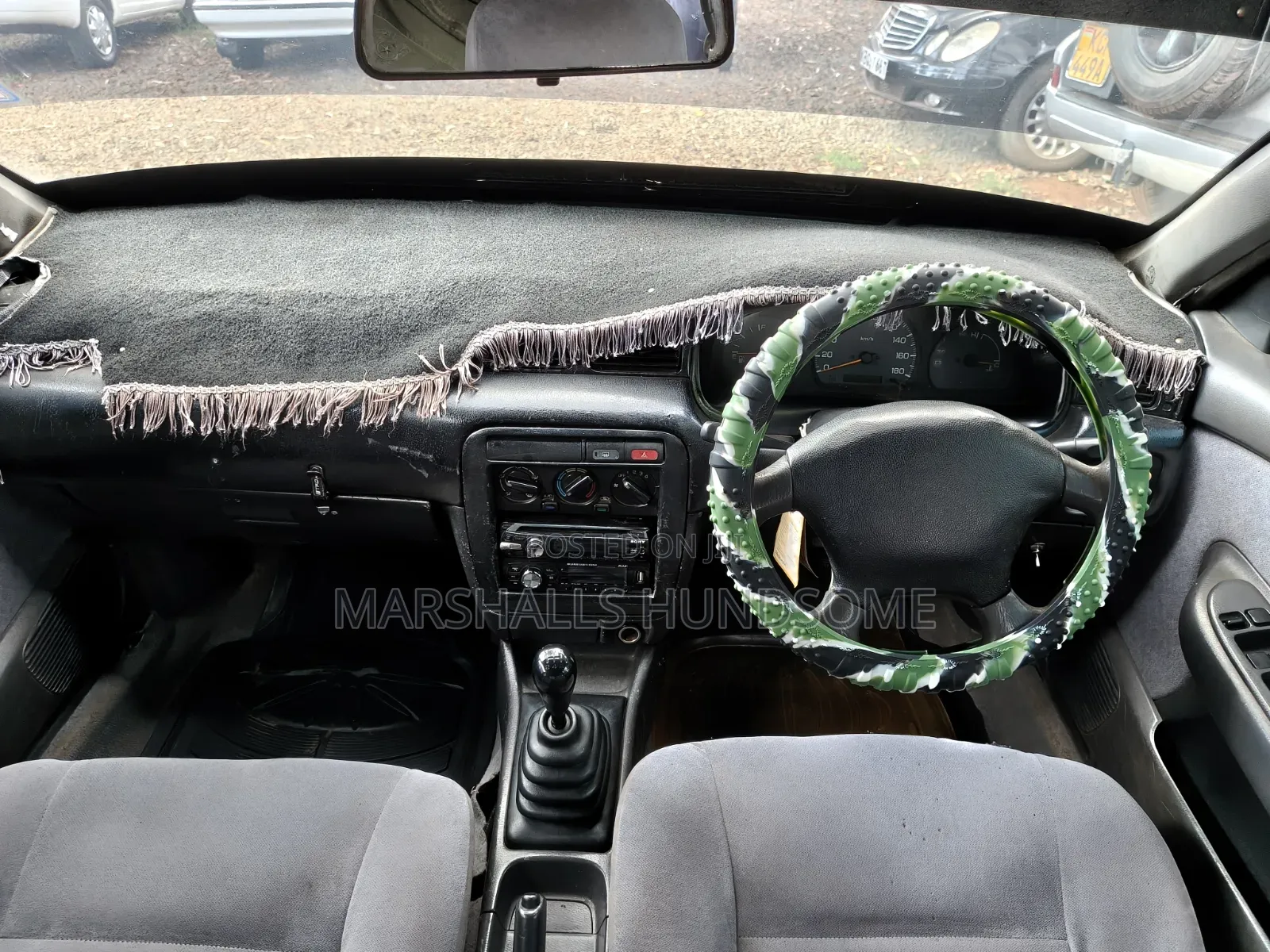 Nissan Sunny 2001 Silver