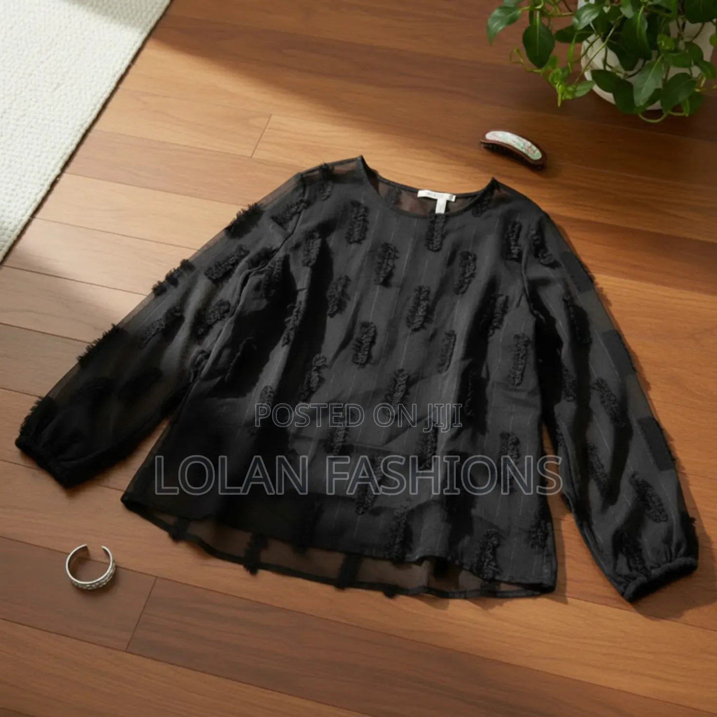 Feathery Patterned Top