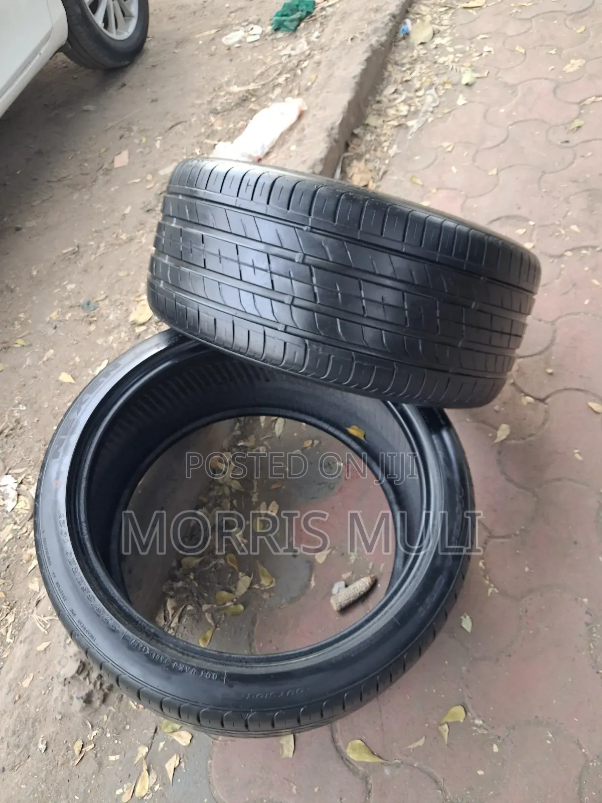 275/35r20 Nexen