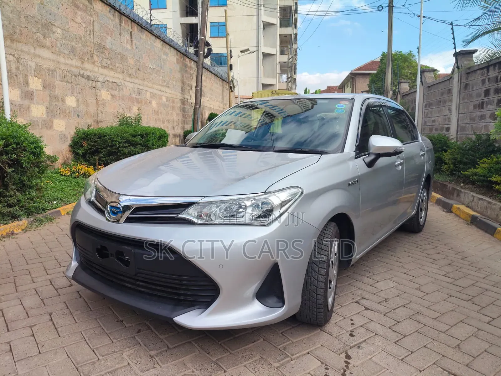 Toyota Axio 2019 Silver