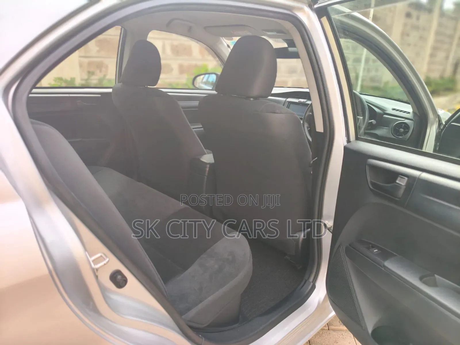 Toyota Axio 2019 Silver