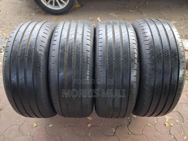 235/55r18 Goodyear - thumbnail 4