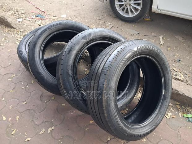 235/55r18 Goodyear - thumbnail 6