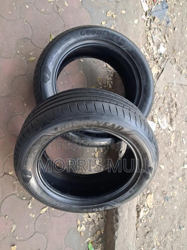 225/55r18 Goodyear - thumbnail 3