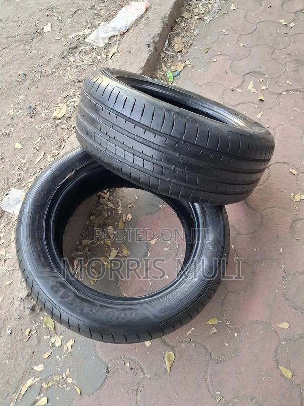 225/55r18 Goodyear - thumbnail 4