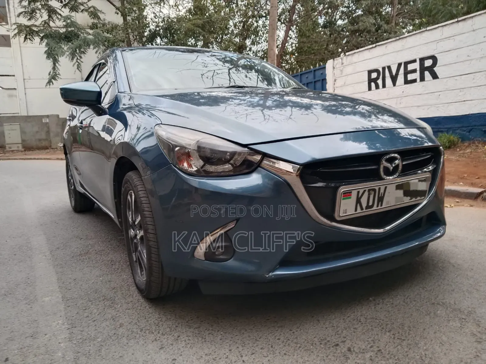 Mazda Demio 2019 Gray