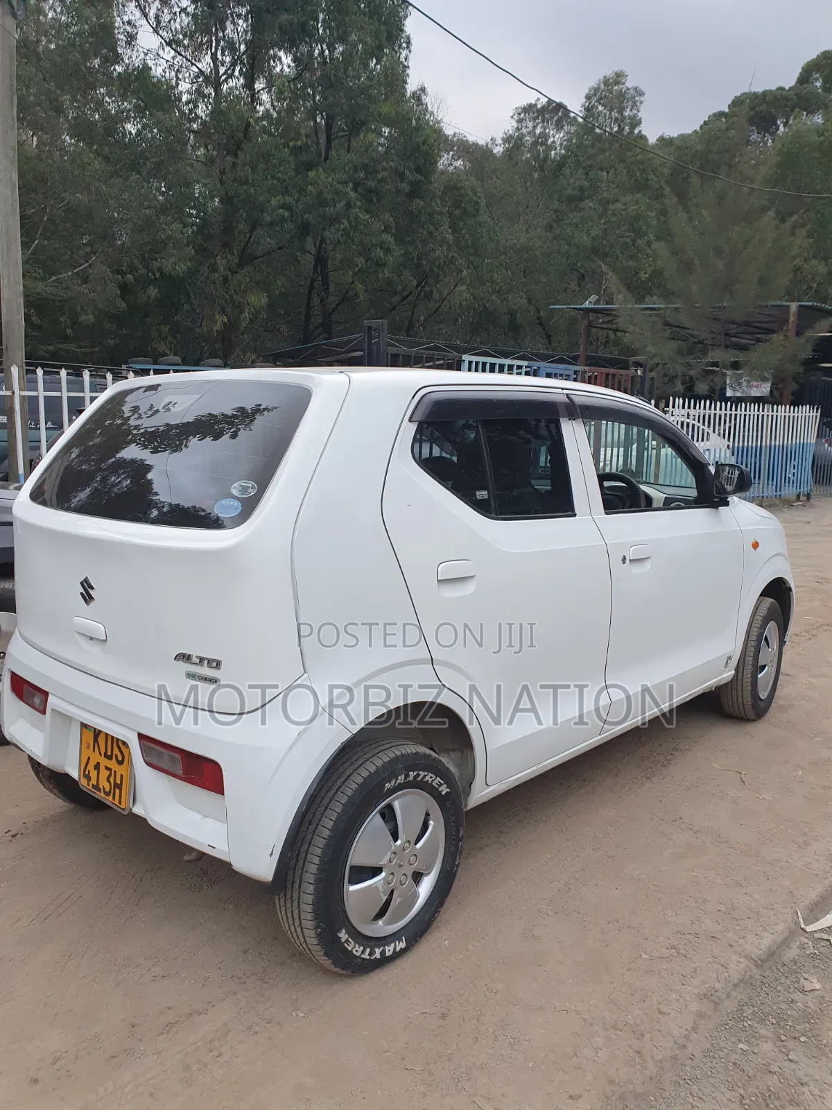 Suzuki Alto 2017 White
