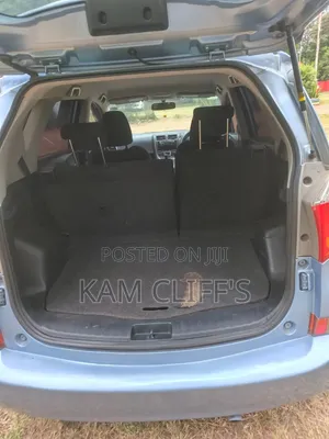 Toyota Ractis 2012 Blue