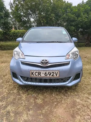 Toyota Ractis 2012 Blue